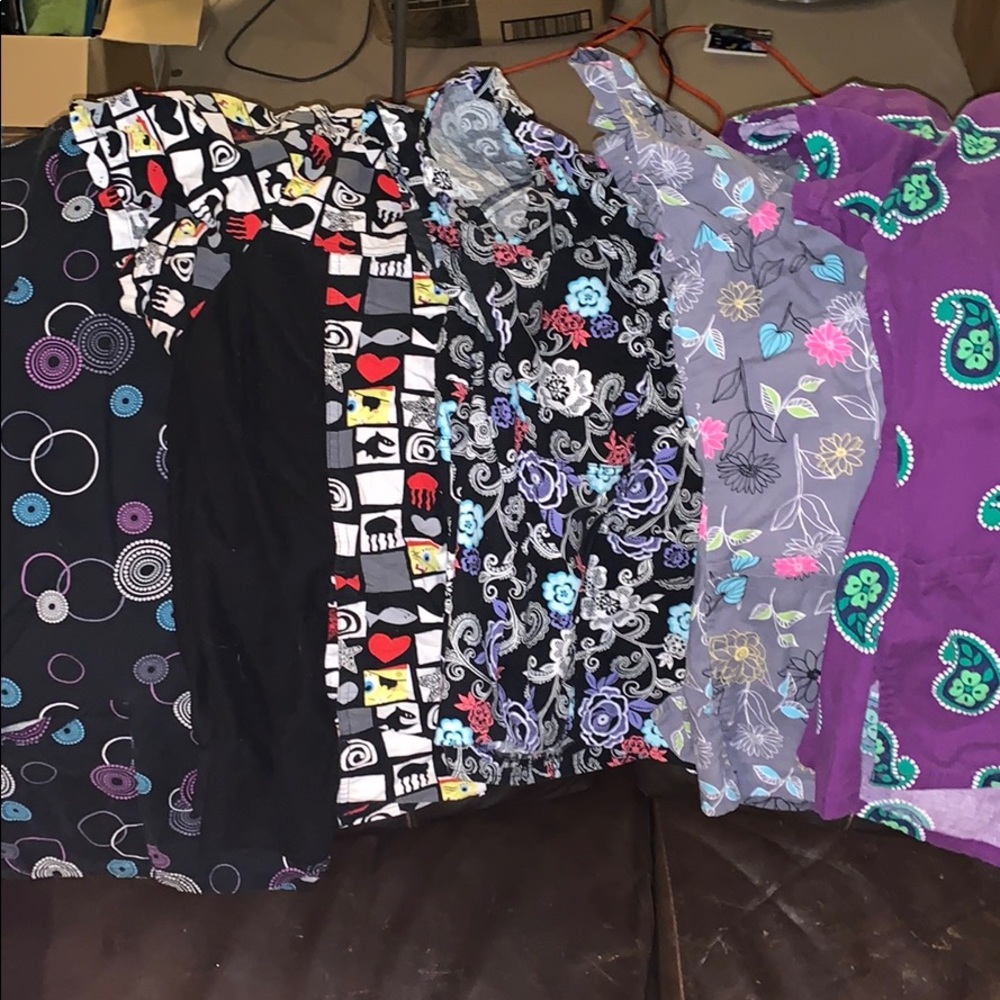 Bundle of 6 (XL/2XL) scrub tops